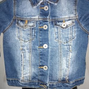 Zara girls jean jacket 🧥